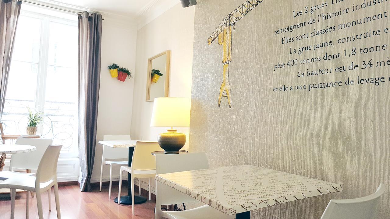 Hotel Saint-Patrick Coeur De น็องต์ ภายนอก รูปภาพ